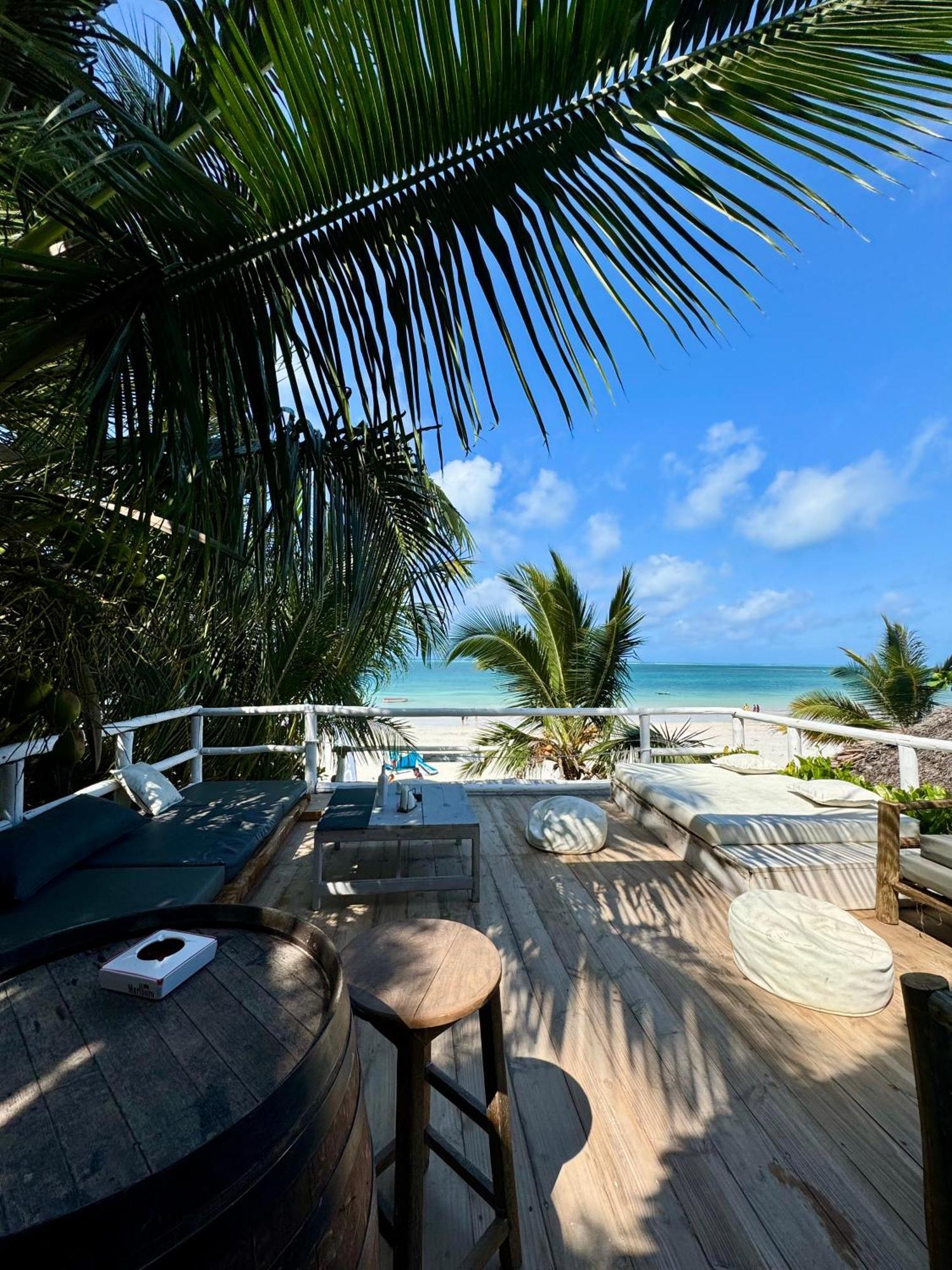 La Base Hotel Kiwengwa (Zanzibar) Bagian luar foto