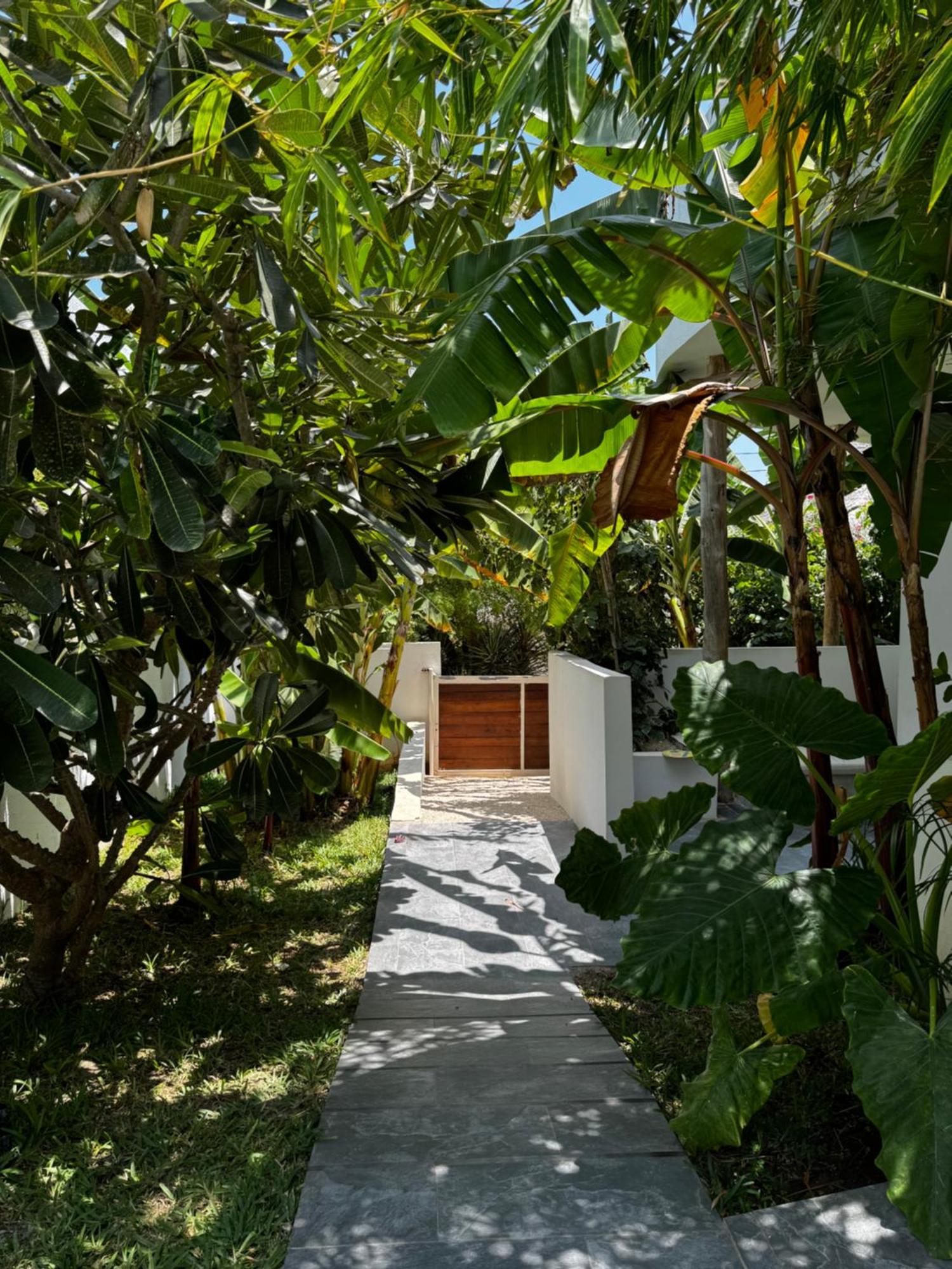 La Base Hotel Kiwengwa (Zanzibar) Bagian luar foto